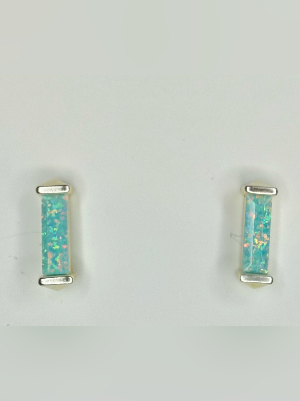 Kendra Scott Fletcher Baguette Stud Earrings in Rare Mint Opal
